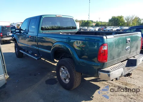 2011 Ford F-250 Xlt z USA, uszkodzony, nr VIN 1FT7W2BT6BEB07351